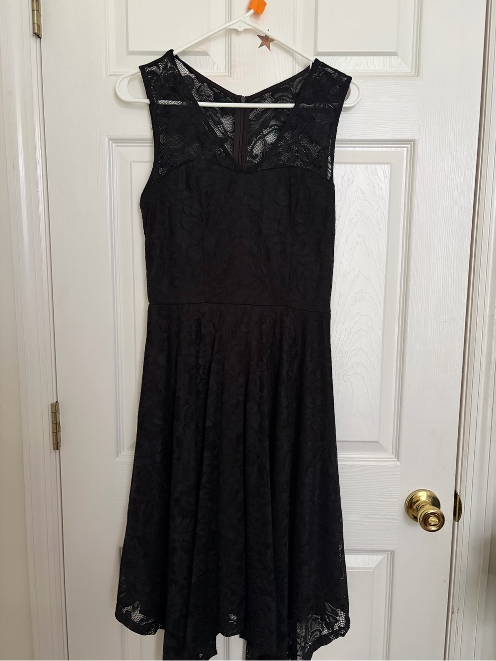 Amazon Black Lace A-Line Sleeveless Dress